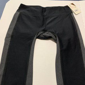 Women;s Jofit JO Magic  Cropped Tights Black size SMALL NWT